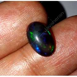 نگین زیبا و پر تلالو اپال سیاه اص اتیوپی